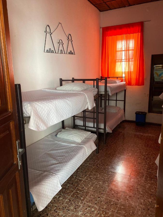 Feathers Hotel & Lounge Antigua Bagian luar foto