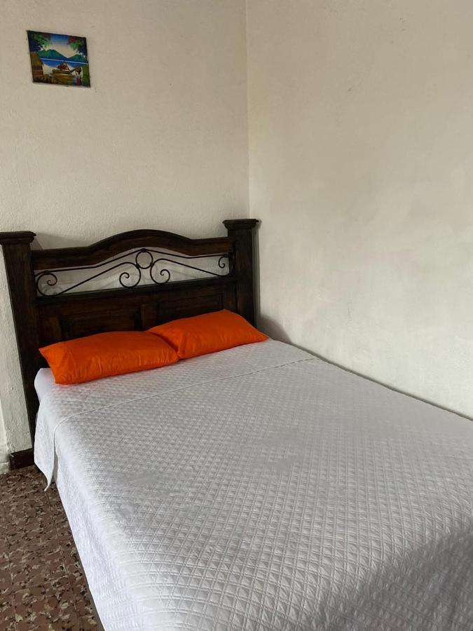 Feathers Hotel & Lounge Antigua Bagian luar foto