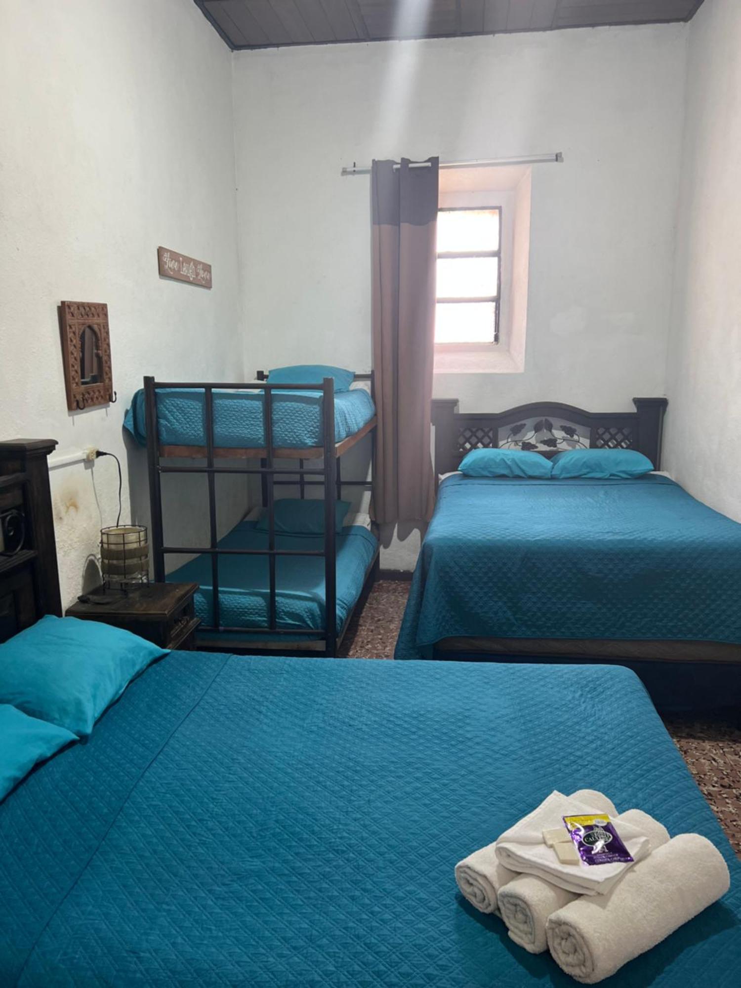 Feathers Hotel & Lounge Antigua Bagian luar foto
