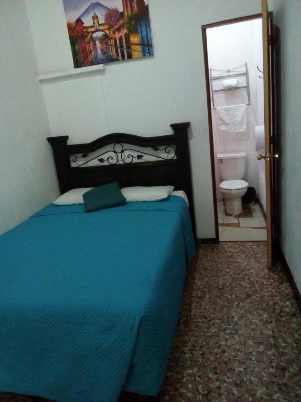Feathers Hotel & Lounge Antigua Bagian luar foto